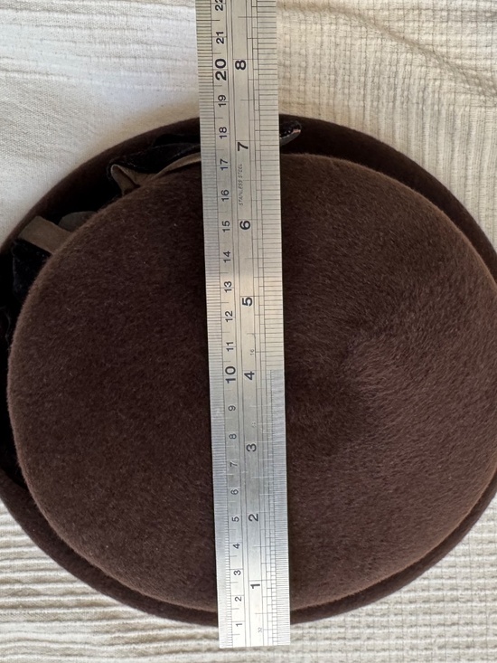 Vintage Neiman Marcus Rabbit Fur Cloche-Pillbox Hybrid - Made in England - 6 3/4 main image 6
